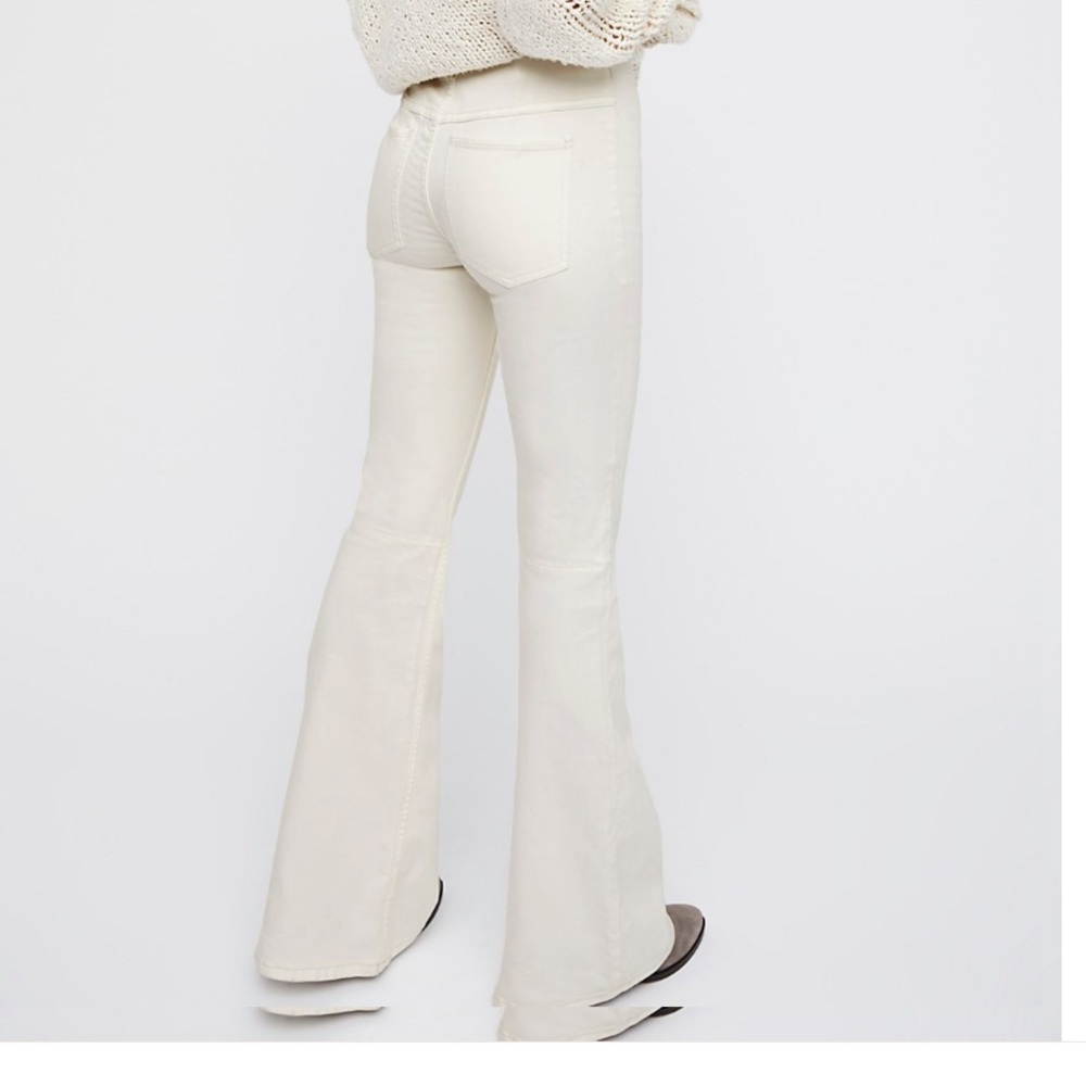 Free People Penny Pull on Flare Jeans size 25
